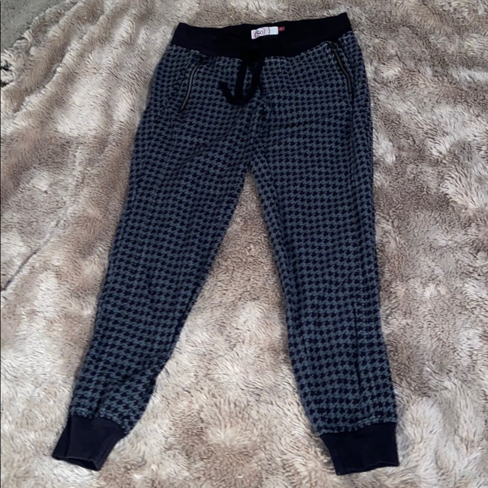 Cute and comfortable pants to live in by SO. - Picture 2 of 2